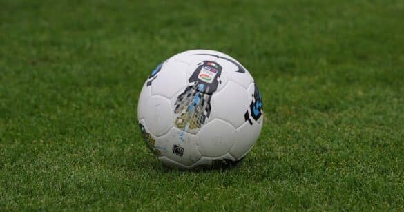 Violenza nel calcio, per due week-end in FVG le partite inizieranno con 5′ di ritardo