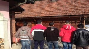 ragazzi migranti cercivento 1 larga