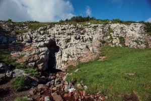 grotta di attila_lanza