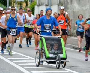 maratonina_atleta-con-passeggino