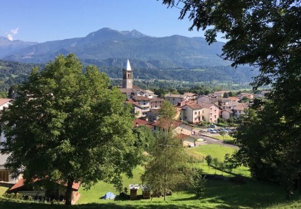 La Regione FVG sostiene i negozi di prossimità con contributi ai comuni montani