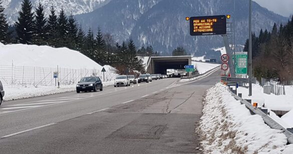 Chiusura notturna per 5 ore del tratto confine di stato-Pontebba sull’A23 Chiusura notturna per 5 ore del tratto confine di stato-Pontebba sull’A23