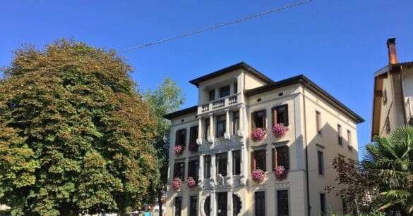 Cercasi operaio specializzato-autista scuolabus a Enemonzo