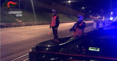 Polacchi troppo “allegri”, doppio intervento dei Carabinieri a Tarvisio Polacchi troppo “allegri”, doppio intervento dei Carabinieri a Tarvisio