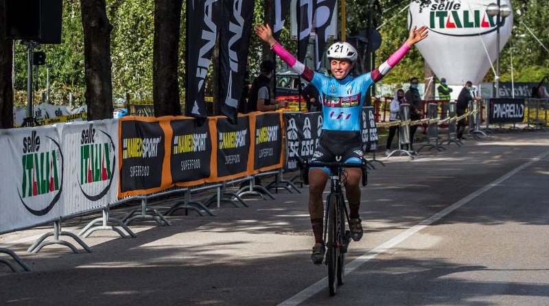 Sara Casasola domina la prima tappa del Giro d'Italia Ciclocross
