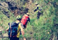 Sospetta frattura alla caviglia per un’escursionista nel Tolmezzino