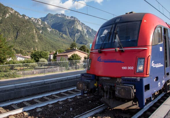 Stop ai treni tra Carnia e Tarvisio: tutte le info utili per il mese di lavori sulla ferrovia Pontebbana