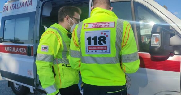 Travolto sulla Pontebbana dopo essere sceso dall’auto in panne: muore a 41 anni