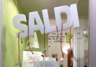 Saldi al via il 3 gennaio in Fvg, la spesa media sarà di 303 euro a famiglia