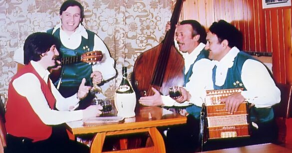 Nel libro di Alessio Screm la storia e gli aneddoti del mitico “Trio Pakai” Nel libro di Alessio Screm la storia e gli aneddoti del mitico “Trio Pakai”