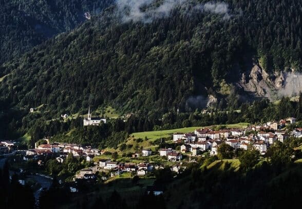 Quasi due milioni per il ponte sul Chiarsò, a fine maggio riapre l’accesso a Paularo