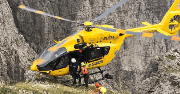 Fulmine sulla Ferrata del Camoscio, escursionista sbalzato per 15 metri