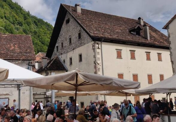 Con “Arlois & fasois” un fine settimana tra orologi, fagioli e tradizioni della Val Pesarina