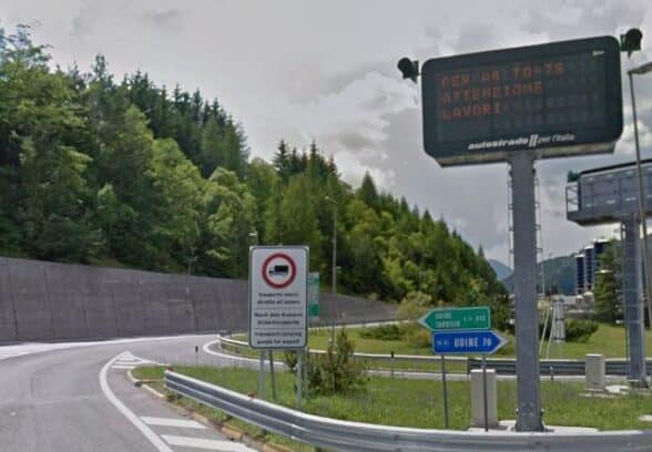 A23, Mazzolini: «Autostrade incassa pedaggi pieni e scarica su Tarvisio il caos dei cantieri. Ora basta»