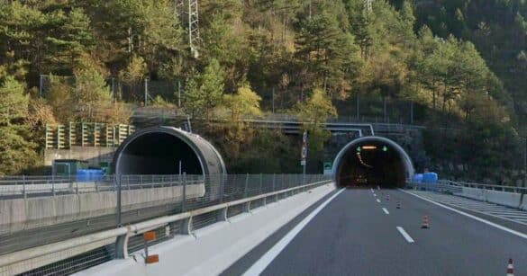 Lavori in autostrada, chiusure notturne nel tratto Carnia-Pontebba