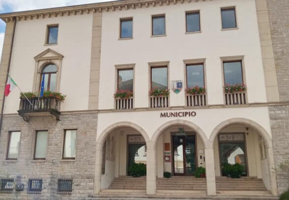 Elezioni Comunali: a Ovaro e in altri dieci comuni si voterà il 24 e 25 maggio