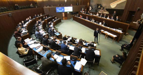 Finanziaria 2026 da 6,5 miliardi di euro, il via libera nella notte