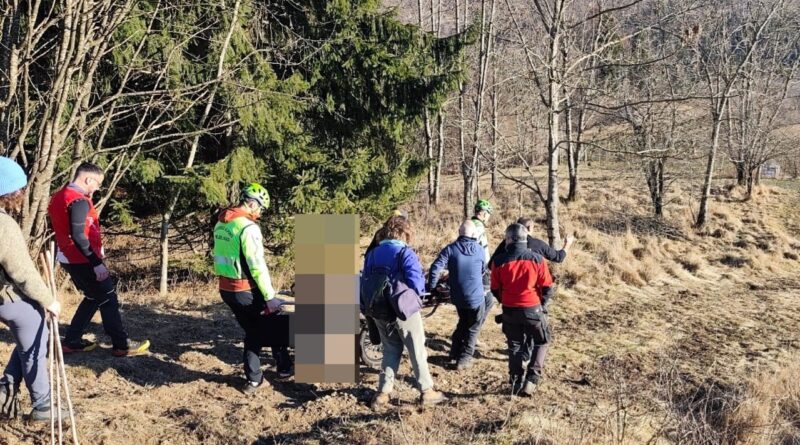 Soccorsa a Lauco un’escursionista infortunata