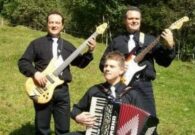 In Val Pesarina a Natale si balla con Angelo Francesco e Bruno