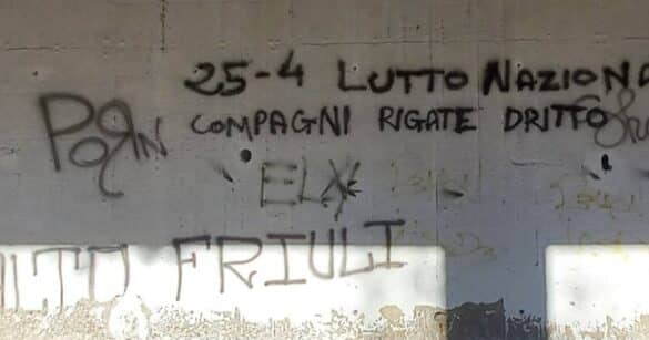 Condanna unanime per le scritte neo-naziste a Forni di Sotto