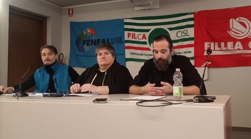 Snaidero chiude il reparto verniciatura, 28 esuberi, indetto lo stato di agitazione