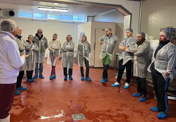 A Sutrio un corso di caseificazione del latte di capra