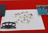 Getta la cocaina dal finestrino durante il controllo, arrestato un trentunenne