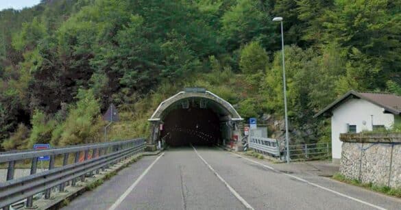 Prorogato di un giorno il senso unico alternato tra Ampezzo e Forni di Sotto