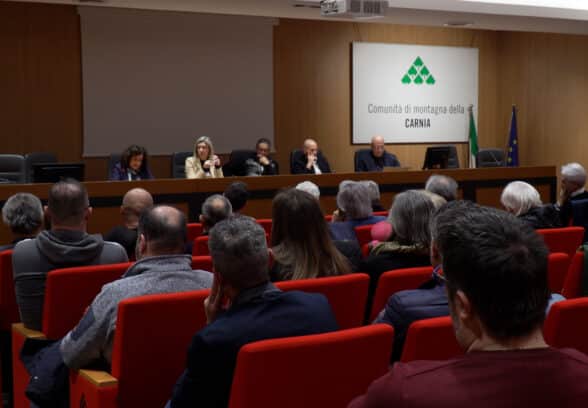 Soppressione corse bus, riunione urgente a Tolmezzo