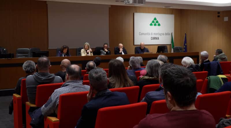 Soppressione corse bus, riunione urgente a Tolmezzo