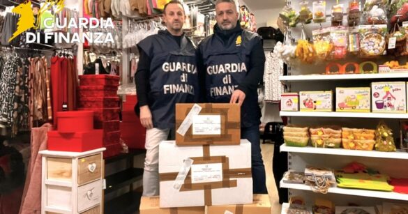 Carnevale sicuro, maxi sequestro di 10.000 articoli non a norma in provincia