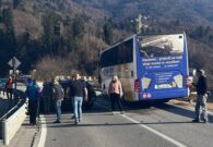 Incidente tra bus e auto sul ponte di Cedarchis, muore un alpino