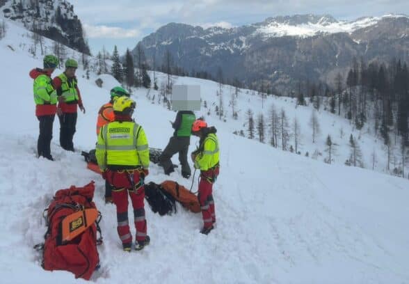 Soccorsa una scialpinista carnica infortunatasi a Sappada