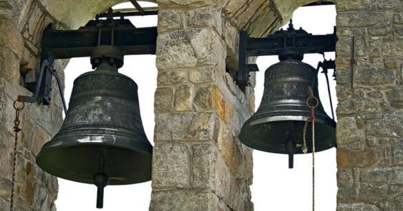 Nuove regole dell’Arcidiocesi di Udine sui funerali e il suono della campane di notte