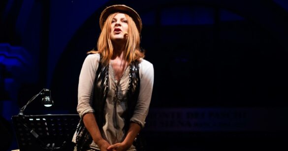 Marina Massironi porta a San Daniele “Ma che razza di Otello”