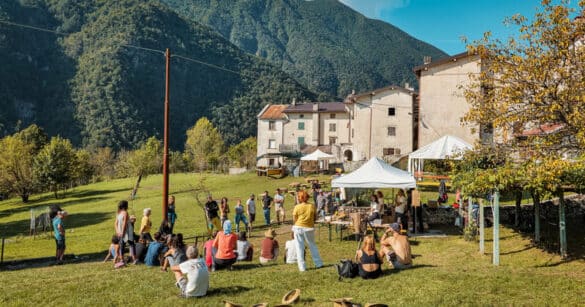 Rigenerazione d’alta quota a Moggio: il progetto “Intrecci” riporta la vita a Stavoli