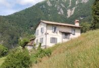 Soccorsa escursionista infortunata sul sentiero verso gli Stavoli Amariana