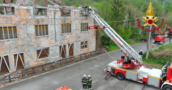 Droni, puntelli e tecnologia: a Portis l’esercitazione regionale dei Vigili del fuoco
