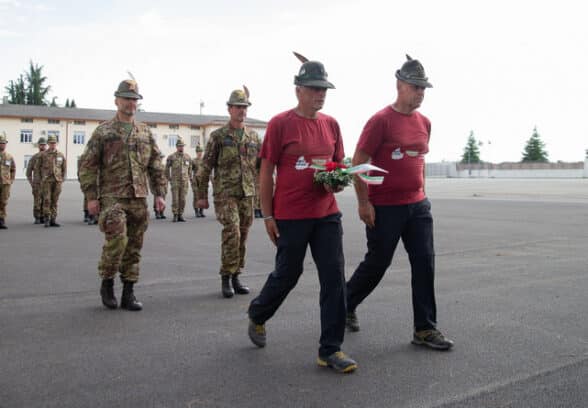 Polizia e alpini uniti per Progettoautismo FVG: si è chiusa l’iniziativa “4000 metri di solidarietà”