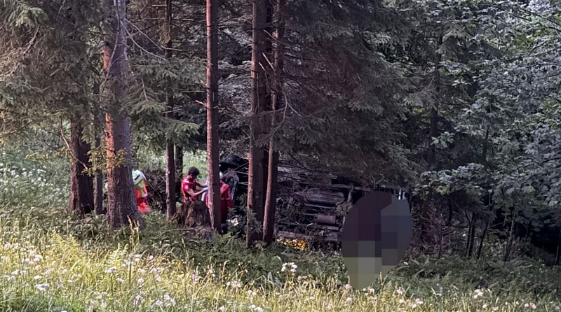Auto cade nella scarpata a Sauris, morta una donna