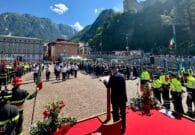 “Grazie!”: l’abbraccio di Gemona ai Vigili del Fuoco