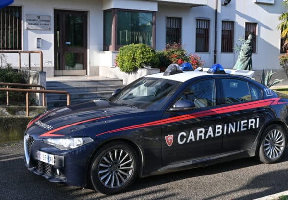 Bancomat sottratto a un paziente ricoverato, denunciata un’operatrice socio-sanitaria