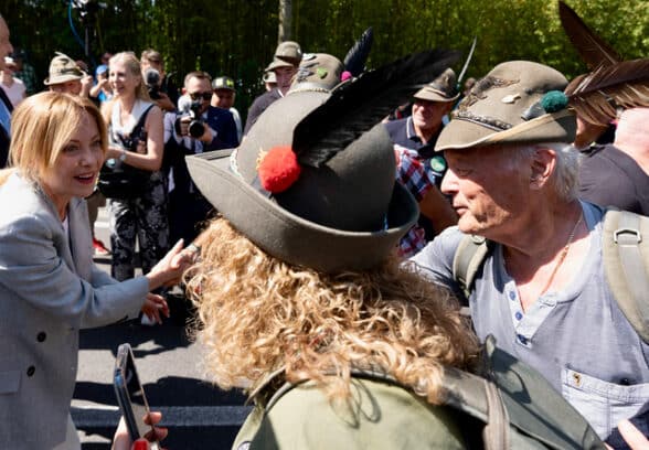 Giorgia Meloni a Gemona per il Raduno del 3° Raggruppamento Alpini del Triveneto