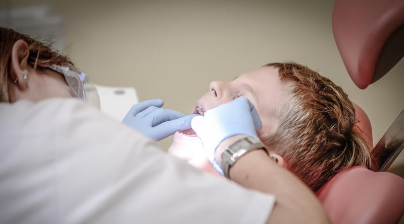 La Commissione Albo Odontoiatri sul dentista abusivo di Udine: «I cittadini segnalino presunti casi»