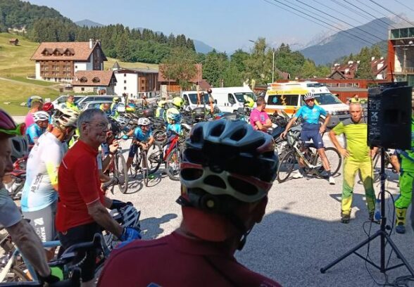 Un week-end nel comprensorio dello Zoncolan dedicato a Enzo Cainero