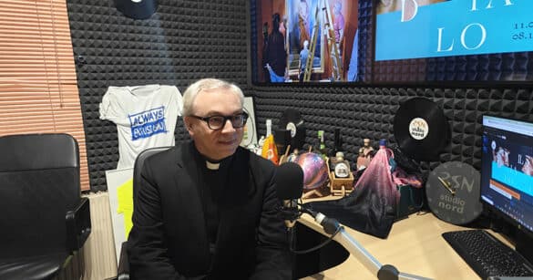 PODCAST – Don Alessio Geretti presenta a Radio Studio Nord la mostra 2026 di Illegio