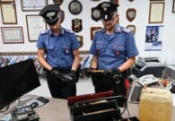 Arrestato mentre tenta di rubare l’auto nella casa di Lorena Venier a Gemona