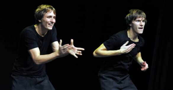 La rassegna Piccolipalchi estate prosegue a Cavazzo con “Clap Clap”