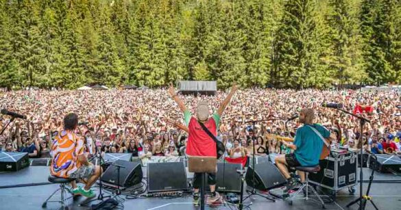Due ore e mezza di musica ai Laghi di Fusine con Manu Chao