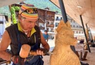 In corso a Forni di Sopra il simposio di scultura artistica su tronco “Profumo di resina”